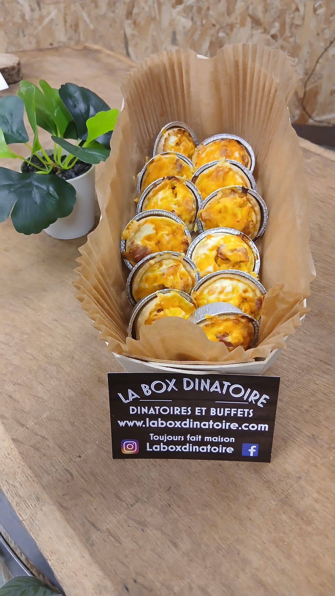 12 mini Tartelettes Jambon Cheddar